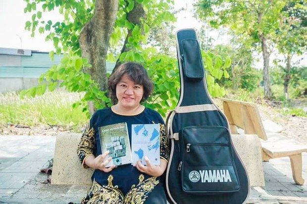 LIV’s Trinh Huu Long and Pham Doan Trang in Radio Free Asia:  Jailed Vietnamese journalist wins human rights award